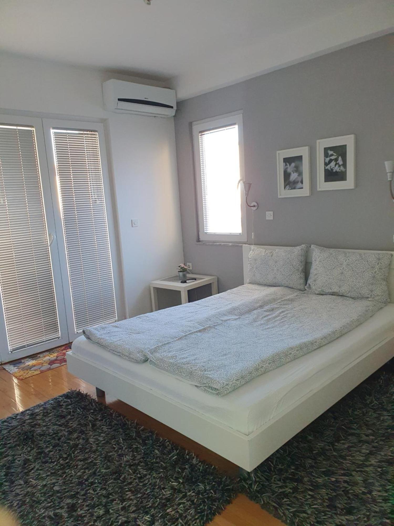 Apartments Nela オフリド 部屋 写真